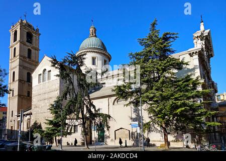 Savona cattedrale nel centro città di Savona Liguria Italia Foto Stock