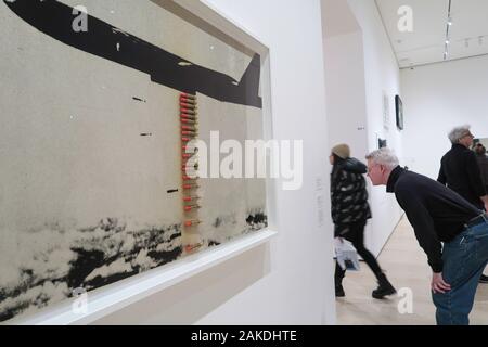 Il Museo di Arte Moderna è una grande attrazione per i turisti in Midtown Manhattan NYC, STATI UNITI D'AMERICA Foto Stock