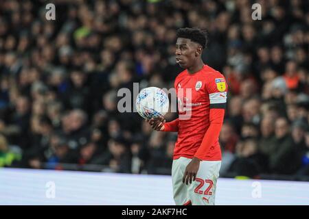 Il 2 gennaio 2020, Pride Park Stadium, Derby, Inghilterra; Sky scommessa campionato, Derby County v Barnsley : Clarke Odure (22) di Barnsley durante il gioco Credito: Mark Cosgrove/news immagini Foto Stock