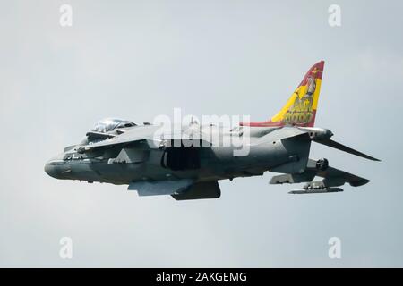 Fairford, Gloucestershire, Regno Unito - 20th luglio 2019: Spagnolo Marina EAV-8B Harrier II Espone al Fairford International Air Tattoo 2019 Foto Stock