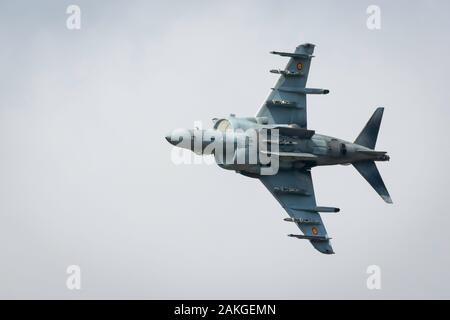 Fairford, Gloucestershire, Regno Unito - 20th luglio 2019: Spagnolo Marina EAV-8B Harrier II Espone al Fairford International Air Tattoo 2019 Foto Stock