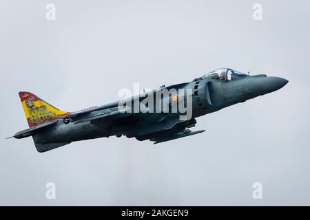 Fairford, Gloucestershire, Regno Unito - 20th luglio 2019: Spagnolo Marina EAV-8B Harrier II Espone al Fairford International Air Tattoo 2019 Foto Stock