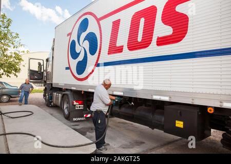 Argentina, Mendoza, Vicente Lezea, basco di immigrati di creare una società di trasporto che attraversa la cordigliera andina per il trasporto delle banane provenienti dal Cile Foto Stock