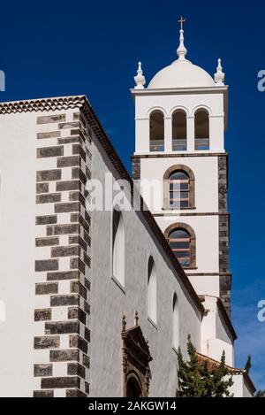 Spagna Isole Canarie Tenerife Island, a Garachico, Iglesia de Santa Ana chiesa, torre campanaria Foto Stock