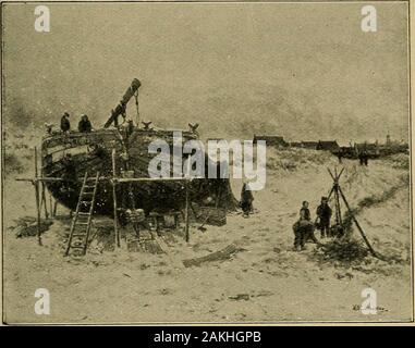 Catalogo delle foto, disegni, incisioni e oggetti di arte forMauve .. Esso rappresenta la prima terrazza del "Zeerust,con i suoi tavoli, sedie, ecc. Due signore sono lookingout verso il mare, uno di essi attraverso un telescopio.dipinto in ammenda toni di grigio chiaro. II A. h., 17 in w. - Firmato: Atelier A. malva. zi^. Uno studio condotto dalla natura. Un piccolo fienile. Questo paintingis notevole per il rendering accurato dei toni richgray delle vecchie schede; primo piano isespecially fine.8^/4. h., 12^/4 in w. - Firmato: A. Mauve f. 218. Gli asini sulla riva a Scheveningue. Visuale globale della loro precedente standing Foto Stock