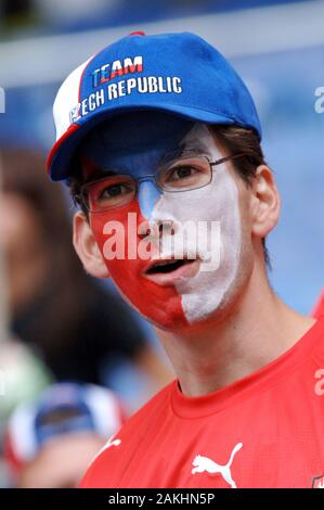 Amburgo Germania, 06/22/2006 FIFA World Cup Germany 2006, Italiano sostenitori prima della Italy-Czech sost. corrispondono Foto Stock