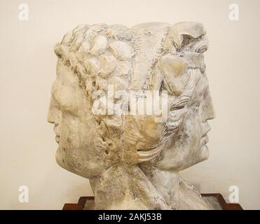 Egitto, Alessandria, museo greco-romano, a doppia testa del dio romano Giano ? Foto Stock