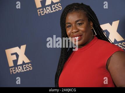 Pasadena, California, Stati Uniti d'America. Il 9 gennaio, 2020. Uzo Aduba arriva a FX reti TCA invernale Starwalk tenutosi presso il Langham Huntington a Pasadena, CA il giovedì, ?Gennaio 9, 2020. (Foto di Sthanlee B. Mirador/Sipa USA) Credito: Sipa USA/Alamy Live News Foto Stock