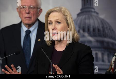 Washington, DC, Stati Uniti d'America. Il 9 gennaio, 2020. 9 gennaio 2020 - Washington, DC, Stati Uniti: U.S. Il senatore Kirsten Gillibrand (D-NY) parlando di una misura per impedire la guerra con l'Iran. Credito: Michael Brochstein/ZUMA filo/Alamy Live News Foto Stock