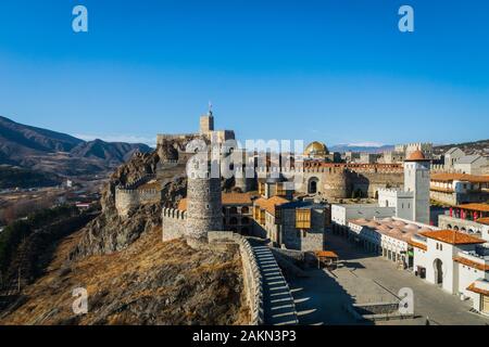 Akhaltsikhe, Georgia - Dicembre 2019: Rabati complesso del castello di Akhaltsikhe è famoso castello medievale sito complesso in Georgia e popolare per i turisti. Foto Stock