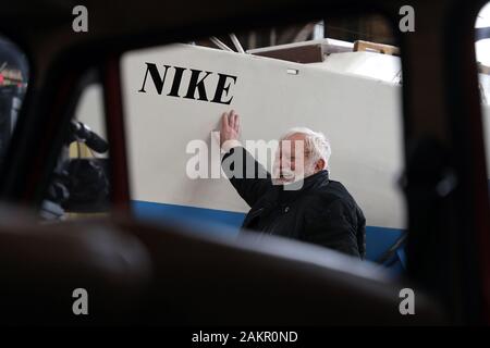 Ostrava, Repubblica Ceca. 9 Gen, 2020. Piccolo mondo della tecnologia U6 - visualizzato Ostrava-Vitkovice Richard Konkolski's yacht Nike a Ostrava, Repubblica Ceca, 9 gennaio 2020. Marinaio e voyager Konkolski è una leggenda di yachting cecoslovacca, dovuto principalmente al suo primo giro del mondo cammino che egli ha fatto nella prima metà degli anni settanta da solo come il primo entroterra di stato abitante su uno yacht a soli sette metri e mezzo di lunghezza, che egli ha costruito con le proprie mani. Emigrò negli Stati Uniti nel 1982 e navigato attorno al mondo per ben due volte di più. Credito: Petr Sznapka/CTK foto/Alamy Live News Foto Stock