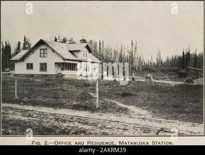 Relazione della Alaska ESPERIMENTO AGRICOLO Stations . Fig. I.-ufficio e abitazione, Rampart Stazione.. Rpt. Alaska Agr. Expt. Stazioni, 1918. Piastra II. Foto Stock