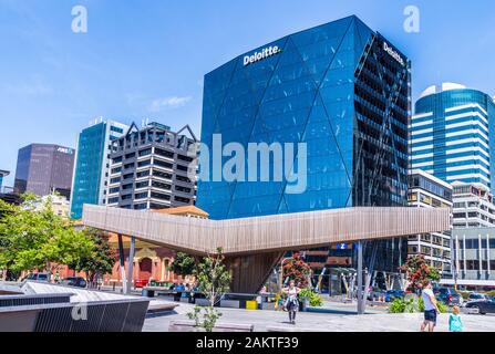 Deloitte edificio e lungomare, Queen's Wharf, Jervis Quay, Wellington, Nuova Zelanda Foto Stock