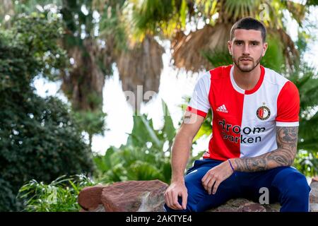 MARBELLA, 10-01-2020, calcio, , olandese eredivisie, stagione 2019-2020, Feyenoord player Marcos Senesi, Feyenoord premere momento Marbella Foto Stock