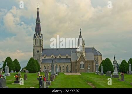 Bella Chiesa Cattolica Di San Bonifacio A New Vienna, Iowa Foto Stock