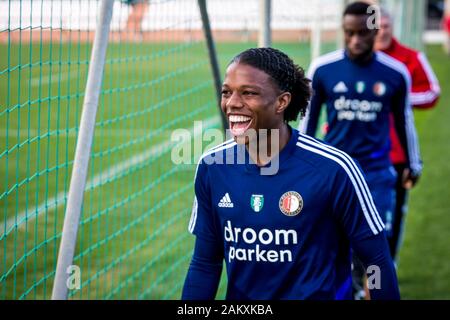 MARBELLA - 10-01-2020. Eredivisie voetbal, stagione 2019-2020. Feyenoord player Tyrell Malacia durante il corso di formazione nella città di Marbella. Foto Stock