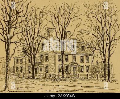 Harvard e i suoi dintorni . professore di Hebrewand lingue orientali.Il giudice Oliver Wendell boughtthe station wagon e da lui itpassed al suo genero, theRev. Abiel Holmes, autore ofAmerican Annali andfather di Oliver WendellHolmes. Da questo familycomes il nome con il quale il posto è ormai noto. In questa casa il vecchio linesto Ironsides sono state scritte. La pi-operty ora appartiene al collegio,e la casa è la residenza di William Everett, figlio di Edward Everett,e fino a poco tempo fa un professore nel collegio. A ovest di Holmes House (18), tra Kirkland Street e North Avenue,tribune - 19. Tha Foto Stock