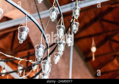 una bella vista dal basso fino closeup sparare a lampadario antico. foto ha preso a izmir / turchia. Foto Stock