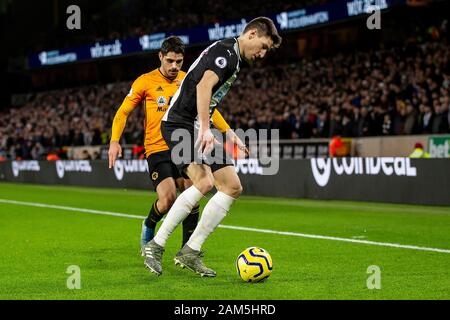 Wolverhampton, Regno Unito. Xi gen, 2020. Federico‡FERN NDEZ di Newcastle United durante il match di Premier League tra Wolverhampton Wanderers e Newcastle United at Molineux, Wolverhampton sabato 11 gennaio 2020. (Credit: Alan Hayward | MI News) La fotografia può essere utilizzata solo per il giornale e/o rivista scopi editoriali, è richiesta una licenza per uso commerciale Credito: MI News & Sport /Alamy Live News Foto Stock