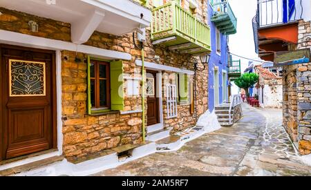 Vecchie strade dell'isola di Alonissos, Grecia. Foto Stock