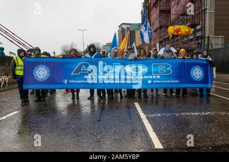 Glasgow, Regno Unito. Xi gen, 2020. Circa 100.000 manifestanti prendendo parte al "tutto sotto uno striscione" pro-indipendenza marzo a Glasgow per chiedere un secondo referendum di indipendenza in Scozia. Credito: Richard Gass/Alamy Live News Foto Stock