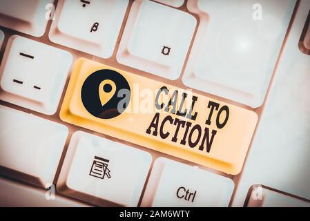 Conceptual la scrittura a mano che mostra l'invito all'azione. Concetto significa incoraggiare la decisione di spostarsi in anticipo la strategia di successo Foto Stock