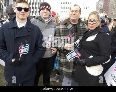 New York, Stati Uniti d'America. 5 gennaio 2020. Circa 15.000 manifestanti sono scesi in piazza in nessun odio alcun timore marzo in risposta ad un aumento di anti-semita attac Foto Stock