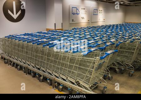 Nanshan District, Shenzhen, Cina, 4th, Marzo 2019. Shenzhen IKEA Mall, area carrelli. IKEA è un prodotto originario di una catena di magazzini nordici, che vende Foto Stock