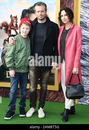 Westwood, Stati Uniti. 11th Gen 2020. Westwood, LOS ANGELES, CALIFORNIA, Stati Uniti - 11 GENNAIO: Addison o'Dea, Henry driver e Minnie driver arrivano alla Los Angeles Premiere Of Universal Pictures 'Dolittle' tenutasi al Regency Village Theatre l'11 gennaio 2020 a Westwood, Los Angeles, California, Stati Uniti. (Foto Di Xavier Collin/Image Press Agency) Credit: Image Press Agency/Alamy Live News Foto Stock