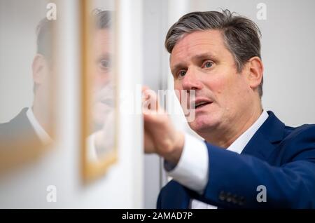 La manodopera MP Sir Keir Starmer sulla visita di Primrose Banca centro comunitario, Oldham 11 gennaio 2020. Foto Stock