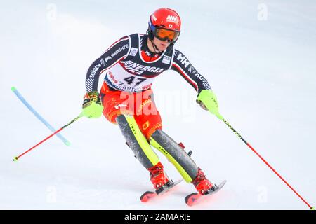 Zagreb, Croatia - 5 gennaio 2020 : Erik Read from Canada competendo durante l'Audi FIS Alpine Ski World Cup 2019/2020, 3rd Mens Slalom, Snow Queen Tr Foto Stock