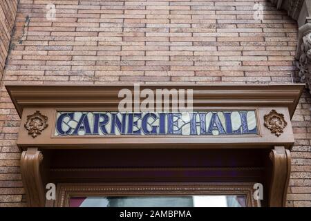 New YORK, USA - 26 AGOSTO 2017: Dettaglio da Carnegie Hall a New York City. E' un luogo per concerti nel centro di Manhattan aperto al 1891. Foto Stock