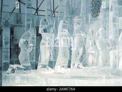 Hrebienok: Tatranska Ladovy Dom (Tatra Ice Dome) 2019/2020 - Cattedrale Di Notre Dame. Slovacchia. Europa Foto Stock