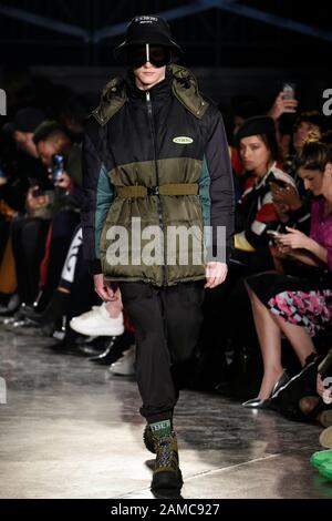 Milano, Italia. 12th Gen 2020. Milano Fashion Week, Uomo Autunno Inverno. Arrivi 2020 2021 Milano, Moda Uomo Autunno Inverno 2020 2021. Iceberg Nella Foto: Modello Di Credito: Agenzia Fotografica Indipendente/Alamy Live News Foto Stock