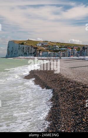 Scogliere e spiaggia di Mers-les-Bains stazione balneare, Somme (80), Hauts-de-France regione, Francia Foto Stock