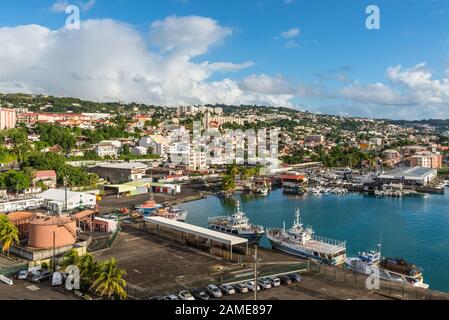 Fort-De-France, Martinica - 13 Dicembre 2018: Paesaggio Urbano Di Fort-De-France, Martinica, Antille Olandesi, Antille Olandesi. Foto Stock