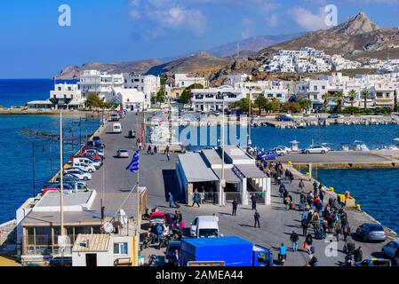 Porto di Naxos, un'isola greca nel Mare Egeo, Grecia Foto Stock