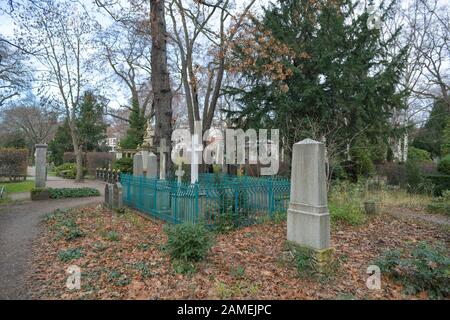 Dorotheenstädtischer Friedhof, Chausseestraße, Mitte, Berlin, Deutschland Foto Stock