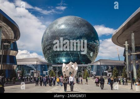 Vista dell'edificio dell'Esposizione Internazionale Specializzata "Astana EXPO-2017" Foto Stock