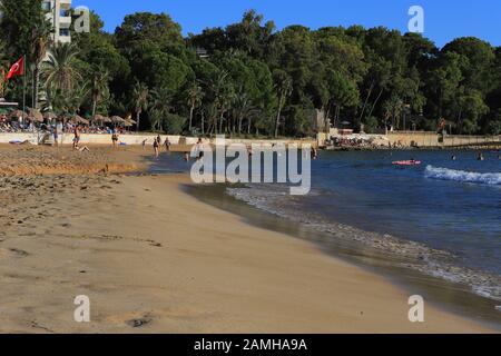 Incekum villaggio spiaggia in Turchia nel mese di settembre Foto Stock