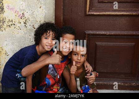 Ragazzi cubani felici. Foto Stock