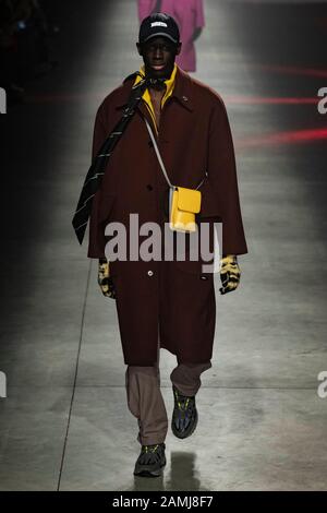 Milano, Italia. 12th Gen 2020. Msgm Autunno/Inverno 2020/2021 Runway Durante La Settimana Della Moda Di Milano Uomini‚Äôs Gennaio 2020 - Milano, Italia 12/01/2020 | Utilizzo Nel Mondo Credito: Dpa/Alamy Live News Foto Stock