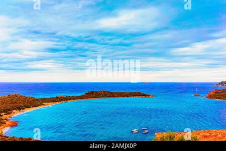 Punta Coda Cavallo E San Teodoro Riflesso Della Sardegna Foto Stock