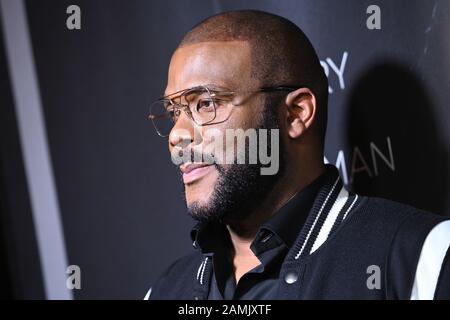 New York, Stati Uniti. 13th gennaio 2020. Tyler Perry frequenta il New York Premiere Screening di Tyler Perry presso il Metrograph di New York, NY, 13 gennaio 2020. (Foto Di Anthony Behar/Sipa Usa) Credito: Sipa Usa/Alamy Live News Foto Stock