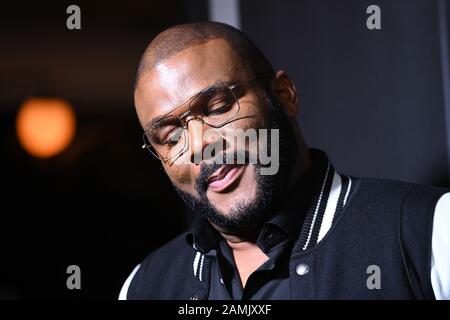 New York, Stati Uniti. 13th gennaio 2020. Tyler Perry frequenta il New York Premiere Screening di Tyler Perry presso il Metrograph di New York, NY, 13 gennaio 2020. (Foto Di Anthony Behar/Sipa Usa) Credito: Sipa Usa/Alamy Live News Foto Stock