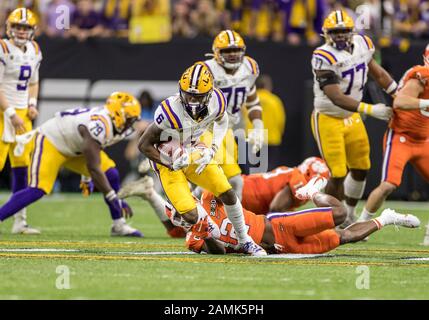 13 gennaio 2020: Il ricevitore LSU Wide Terrace Marshall Jr. (6) corre con la palla per il metro durante l'azione di gioco del campionato nazionale di Playoff College Football tra le tigri Clemson e le tigri LSU a Mercedes-Benz Superdome a New Orleans, Louisiana. La LSU sconfisse Clemson 42-25. John Mersits/CSM Foto Stock