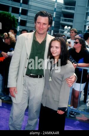 Universal City, California, USA 21st Maggio 1995 attore Bill Pullman e attrice Christina Ricci partecipano alla "Casper" Premiere il 21 Maggio 1995 alla Universal City AMC di CityWalk in Universal City, California, USA. Foto Di Barry King/Alamy Stock Foto Foto Stock