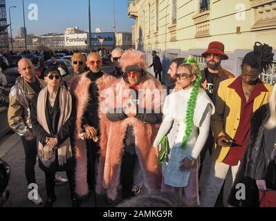 Milano, Italia: 12 gennaio 2019: Reports italiani dal canale Rai 2 "Quelli che il calcio" live Connection Foto Stock