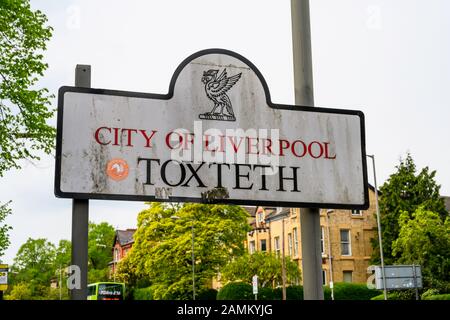 Cartello al confine Toxteth in Croxteth Road vicino a Sefton Park, Liverpool, Regno Unito. Foto Stock