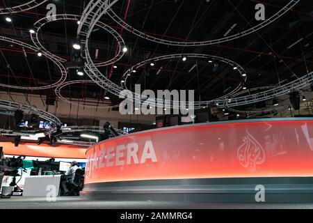 La sala stampa di Al Jazeera canale TV inglese, Doha, Qatar Foto Stock